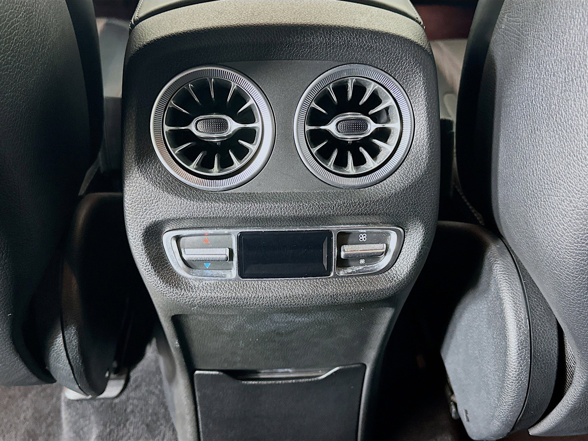 Certified 2020 Mercedes-Benz G 63 AMG 4MATIC image 33