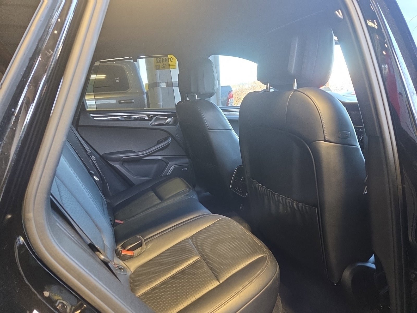 Used 2019 Porsche Macan S w/ Premium Package Plus image 9