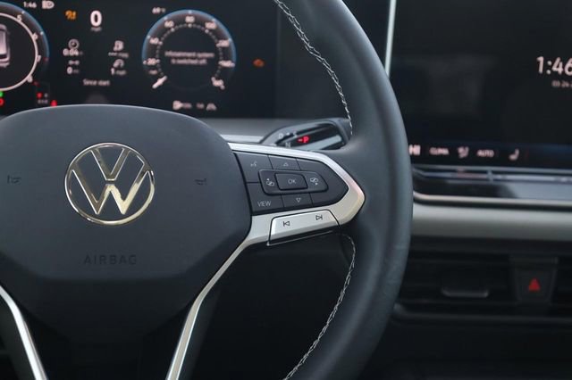 New 2026 Volkswagen Tiguan SE image 8