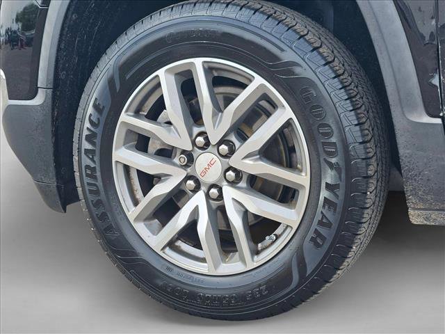Used 2017 GMC Acadia SLE w/ Driver Alert Package I image 28
