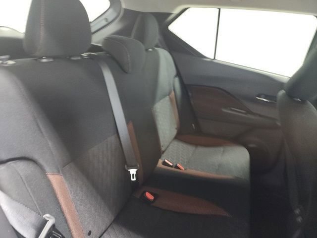 Used 2024 Nissan Kicks SR FWD image 16