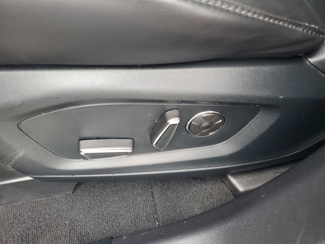 Used 2020 Ford Explorer Platinum w/ Premium Technology Package image 22