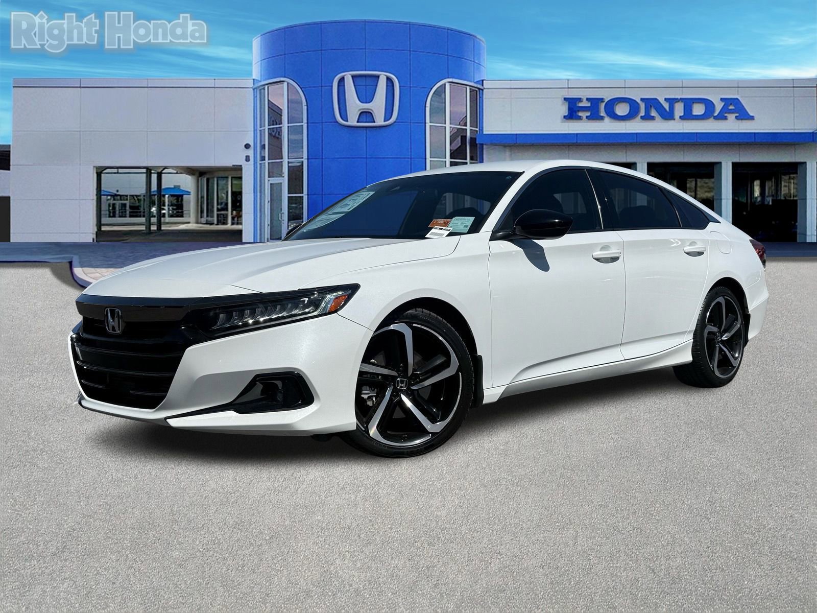 Used 2022 Honda Accord Sport image 2