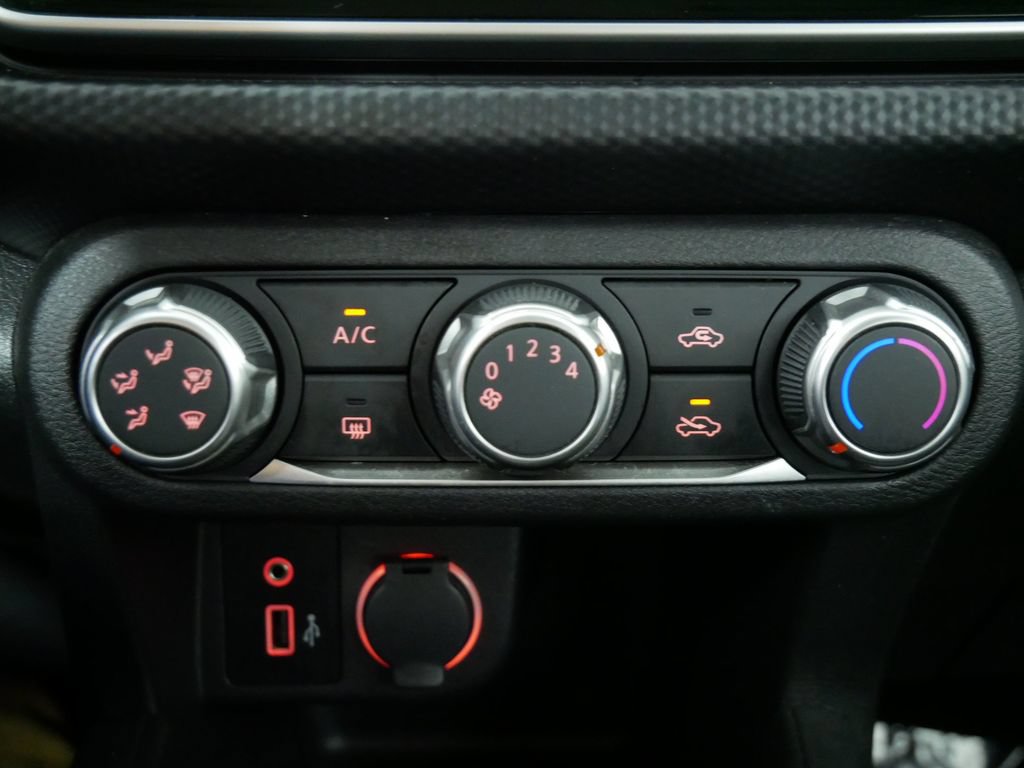 Used 2023 Nissan Kicks S FWD image 30