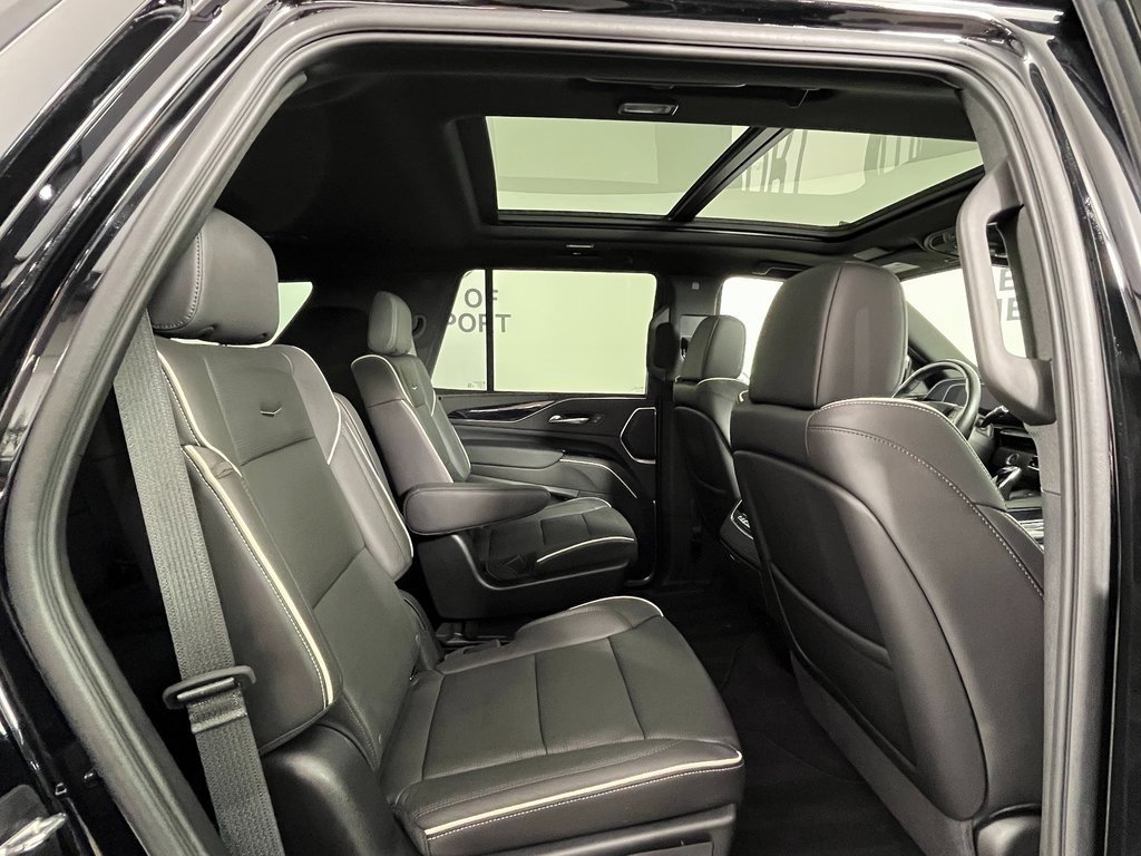 Used 2024 Cadillac Escalade Sport w/ Touring Package image 25