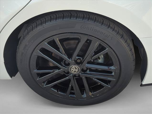 Certified 2026 Toyota Camry SE FWD image 9
