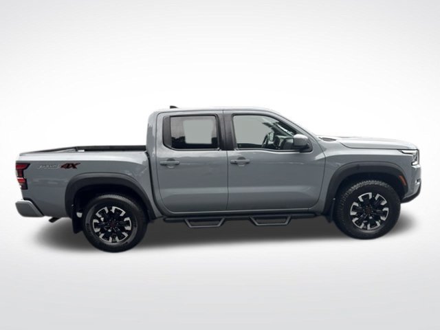 Used 2024 Nissan Frontier PRO-4X w/ Technology Package AWD/4WD image 10