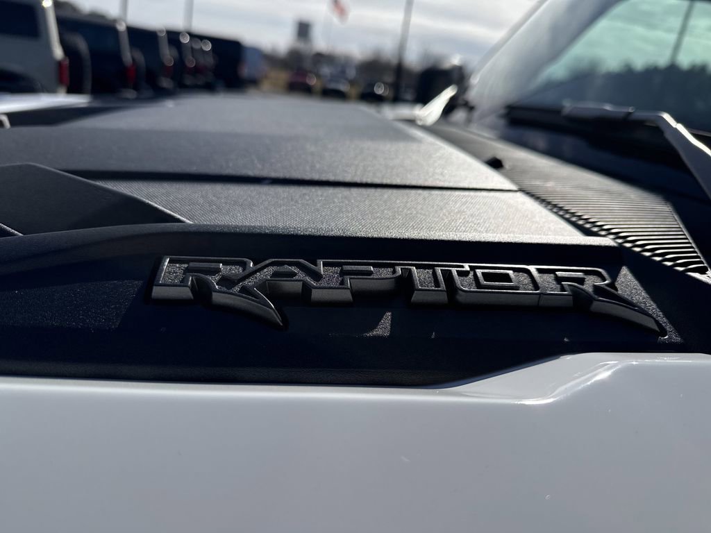 New 2025 Ford Bronco Raptor w/ Interior Carbon Fiber Pack AWD/4WD image 12