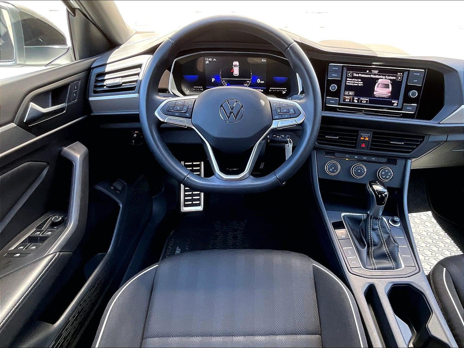 Certified 2023 Volkswagen Jetta Sport FWD image 4