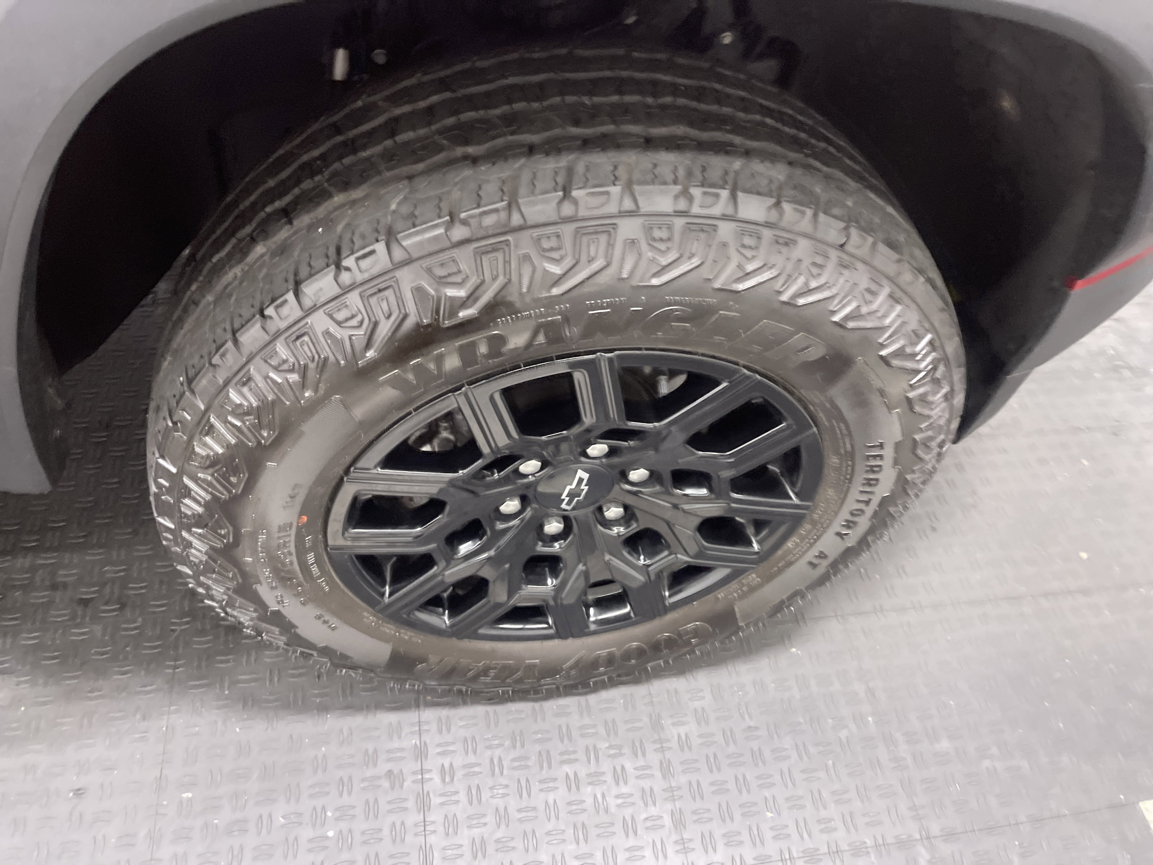 Used 2023 Chevrolet Colorado Trail Boss w/ Advanced Trailering Package image 26