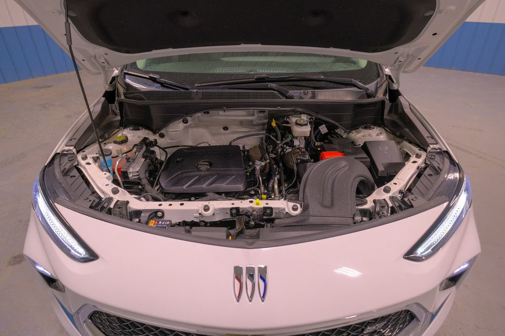 Used 2024 Buick Encore GX Sport Touring image 37