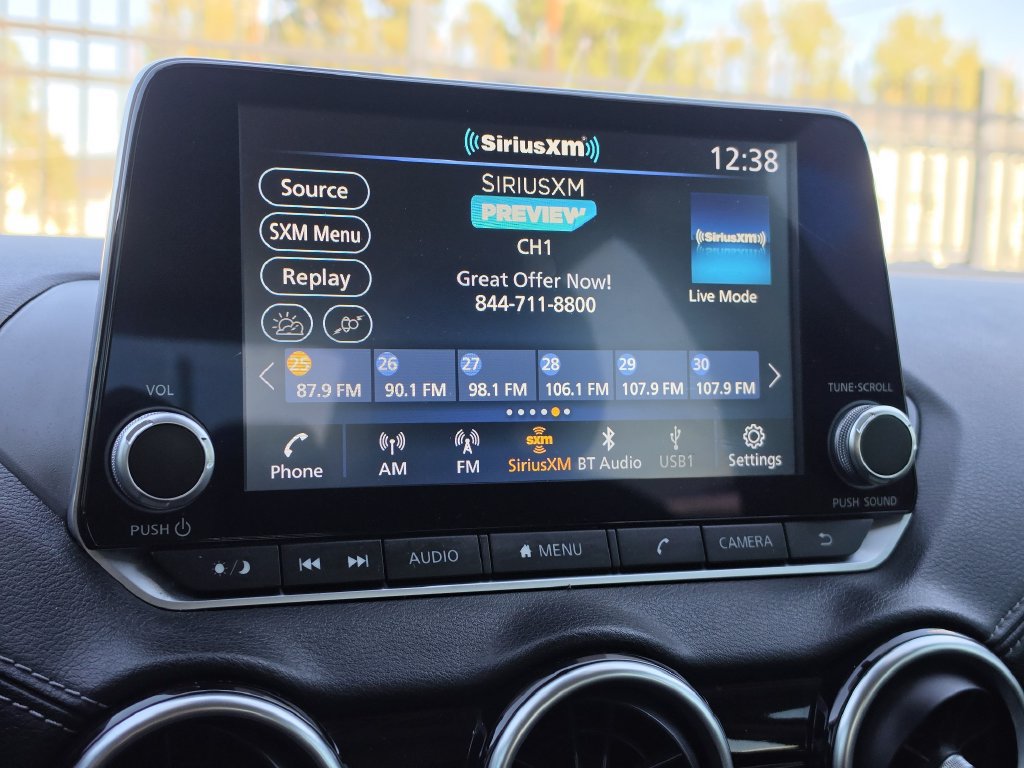 Certified 2022 Nissan Sentra SV FWD image 12