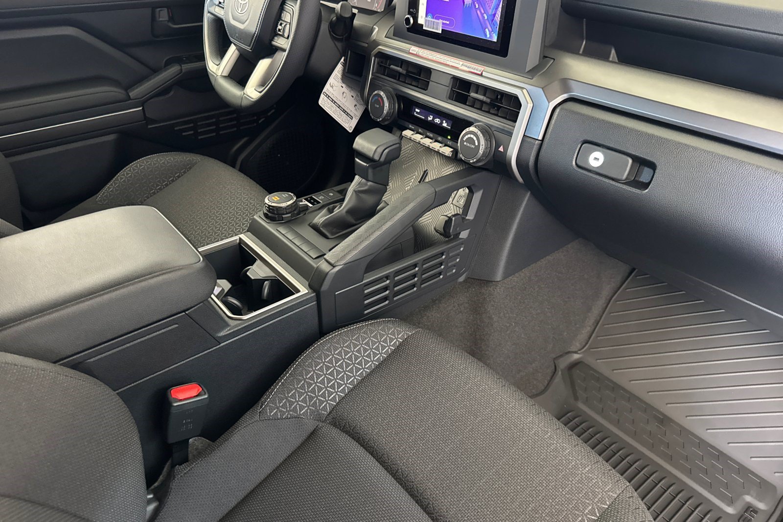 New 2026 Toyota 4Runner SR5 AWD/4WD image 27