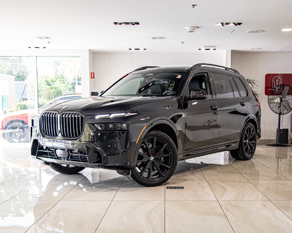 Used 2026 BMW X7 xDrive40i w/ M Sport Package