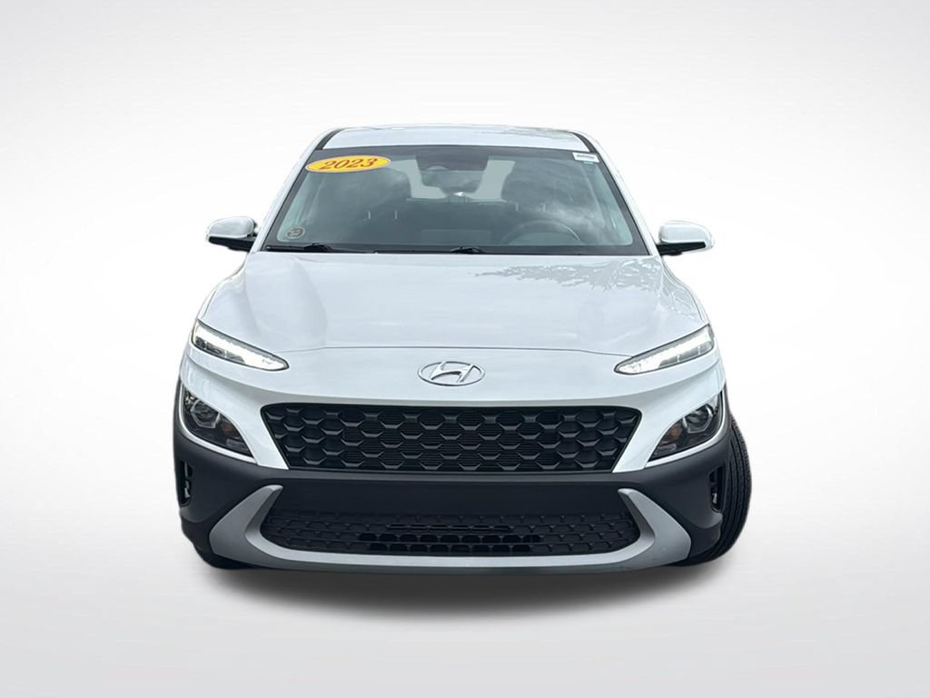 Used 2023 Hyundai Kona SE FWD video 2