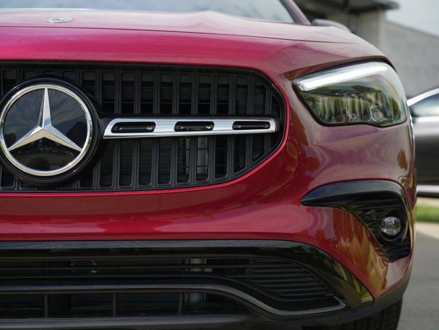 Certified 2026 Mercedes-Benz GLA 250 4MATIC image 13