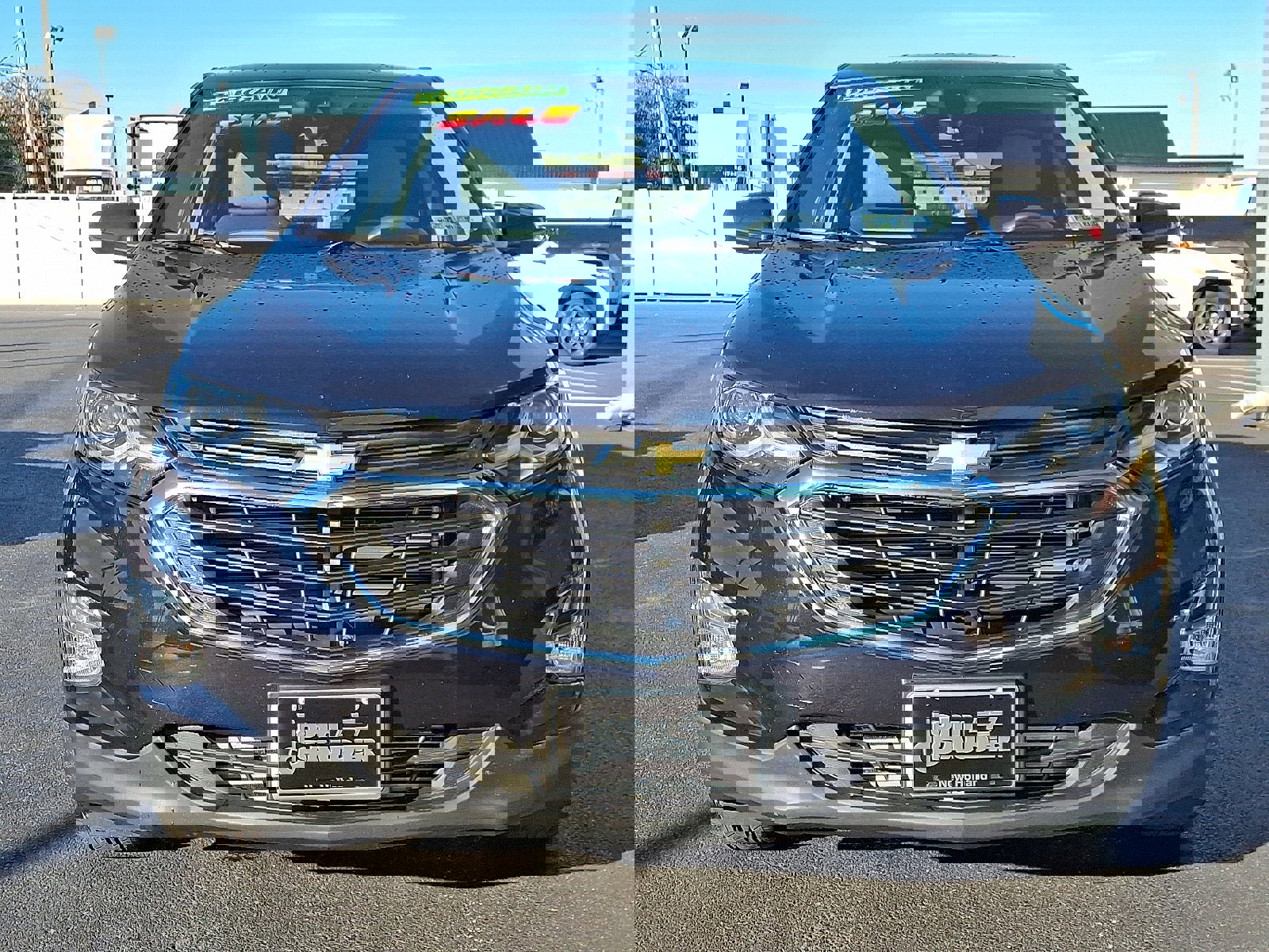 Used 2021 Chevrolet Equinox LT image 2