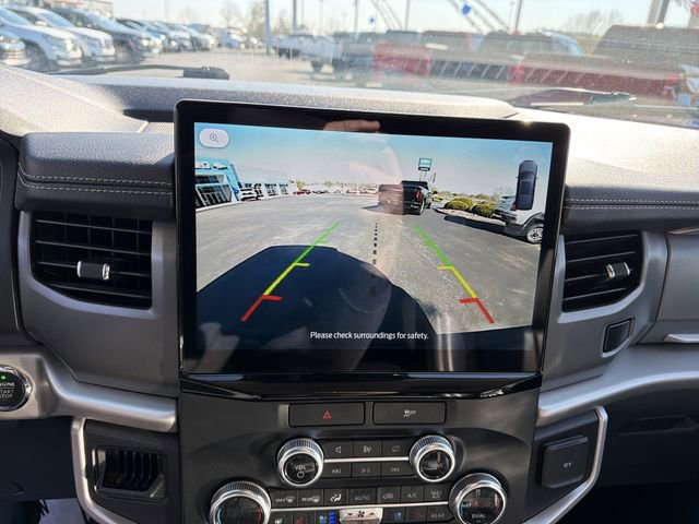 Used 2022 Ford Expedition XLT AWD/4WD image 26