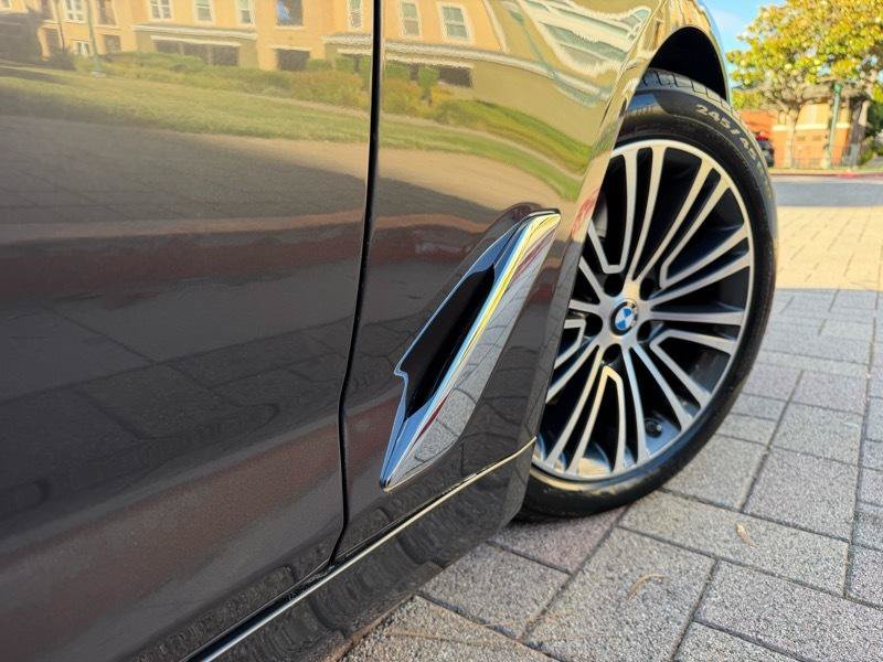 Used 2017 BMW 530i RWD image 17
