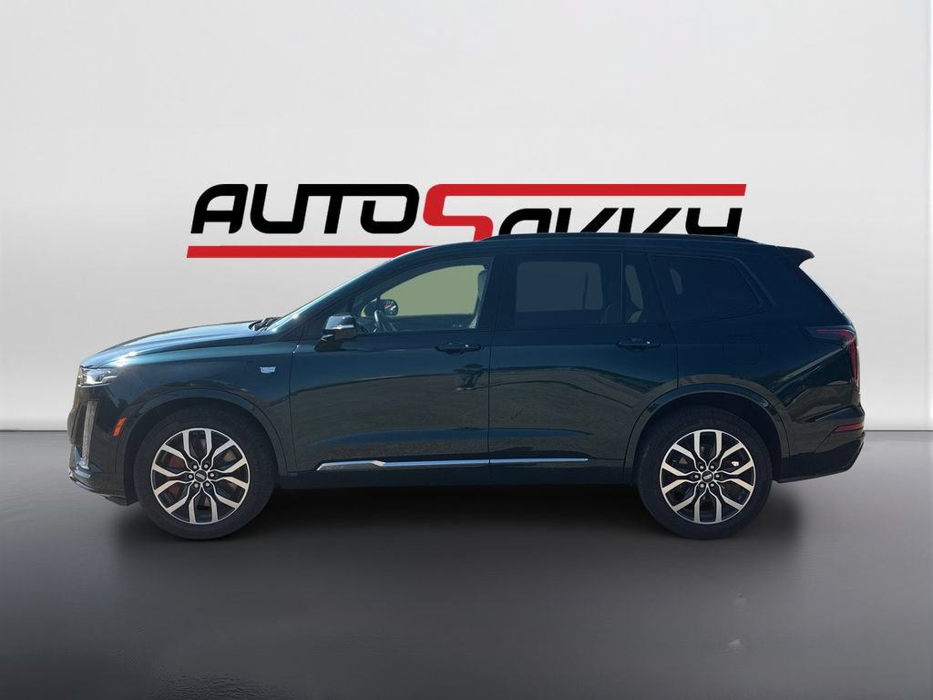 Used 2025 Cadillac XT6 Sport w/ Technology Package AWD/4WD image 8