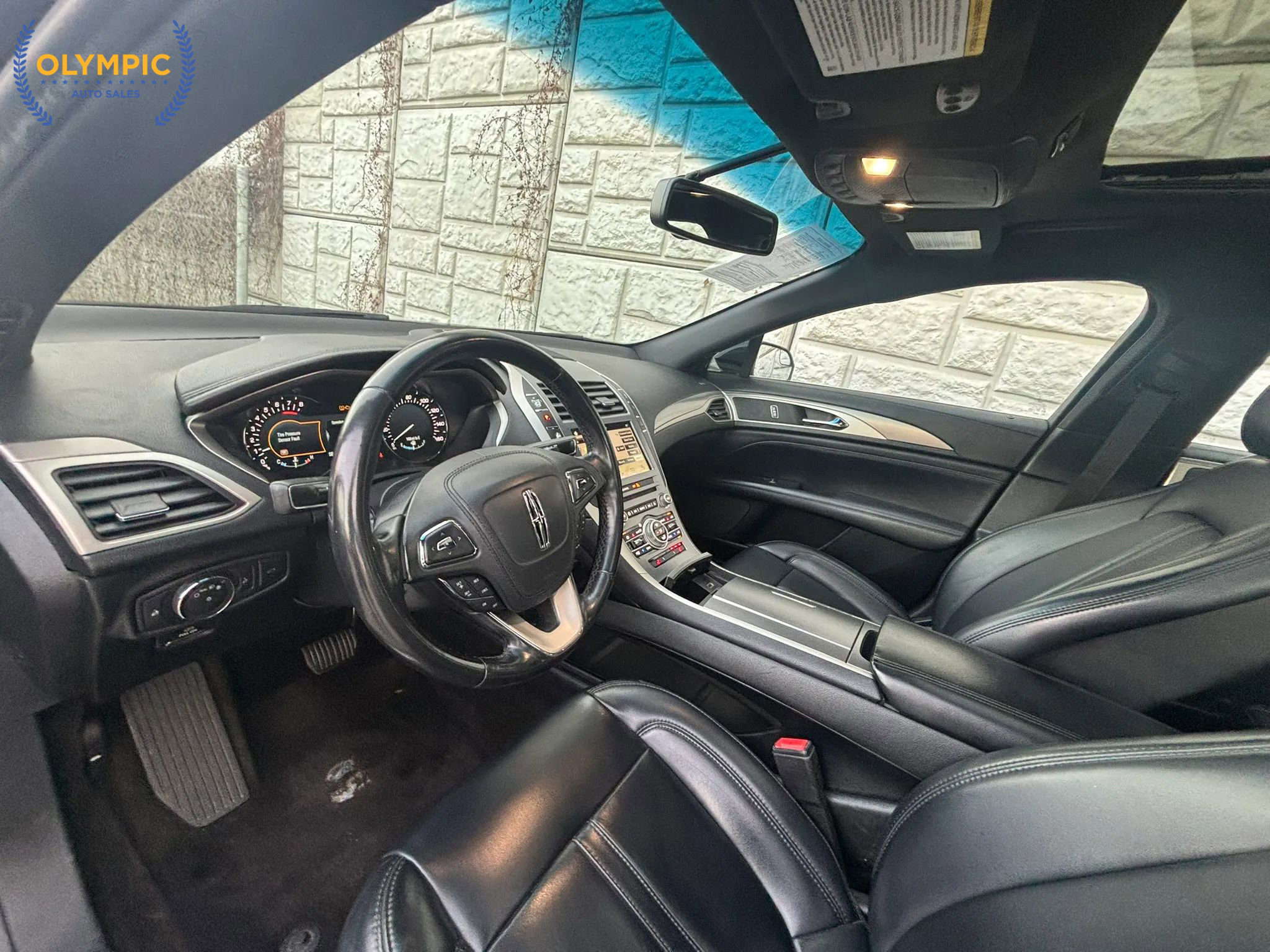 Used 2017 Lincoln MKZ Premiere image 17