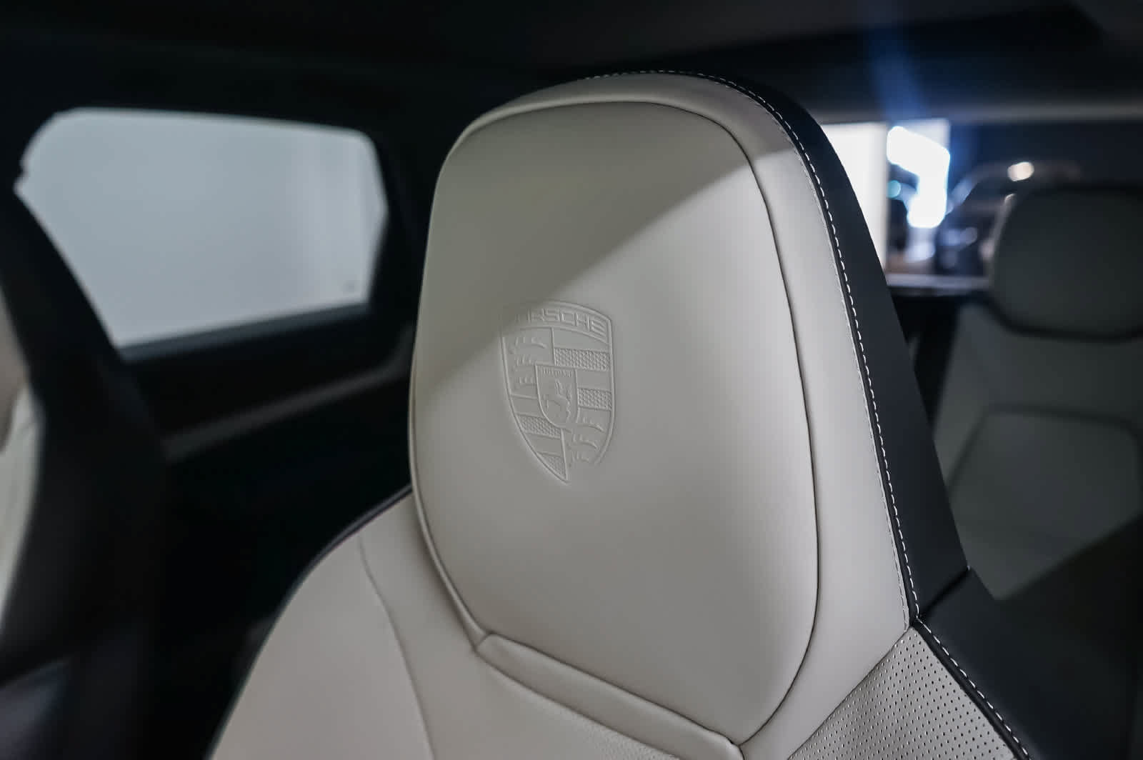 New 2026 Porsche Cayenne GTS AWD/4WD image 30