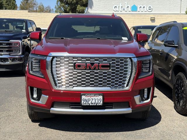 Used 2024 GMC Yukon Denali w/ Advanced Technology Package AWD/4WD image 2
