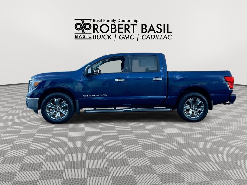 Used 2018 Nissan Titan SV w/ SV Convenience Package AWD/4WD image 5