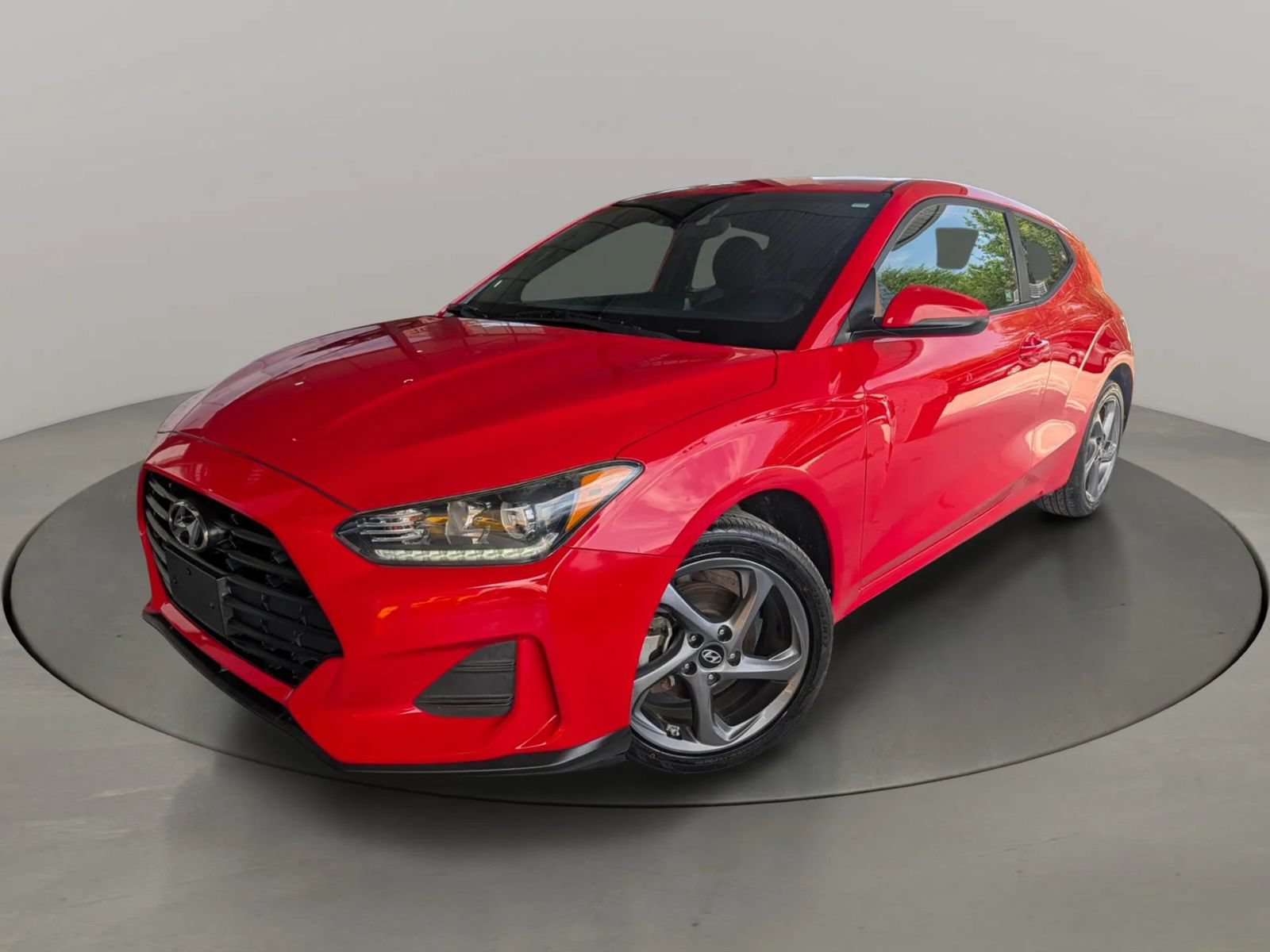 Used 2019 Hyundai Veloster 2.0 FWD image 1