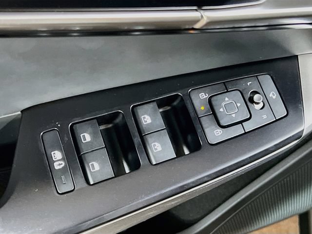 New 2026 Kia EV6 Light RWD image 18