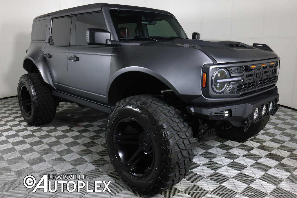 Used 2024 Ford Bronco Big Bend AWD/4WD image 3