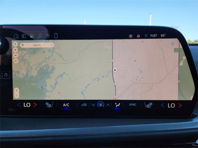 Used 2026 Chevrolet Traverse LT w/ Driver Confidence Package image 26