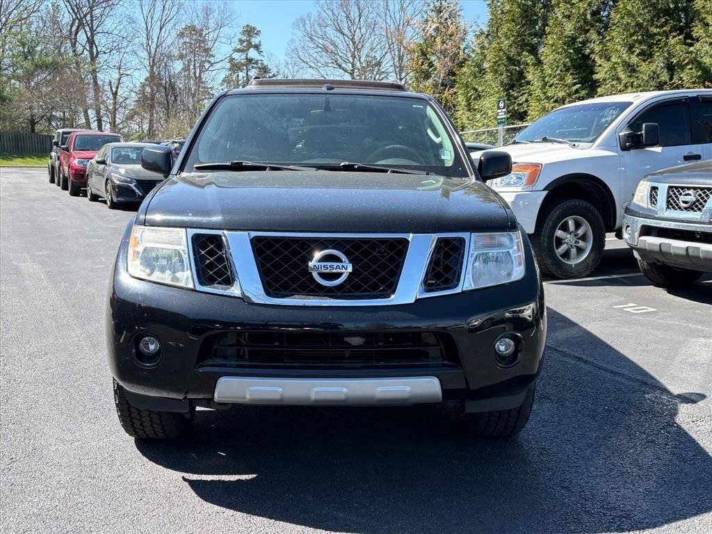 Used 2012 Nissan Pathfinder LE image 3