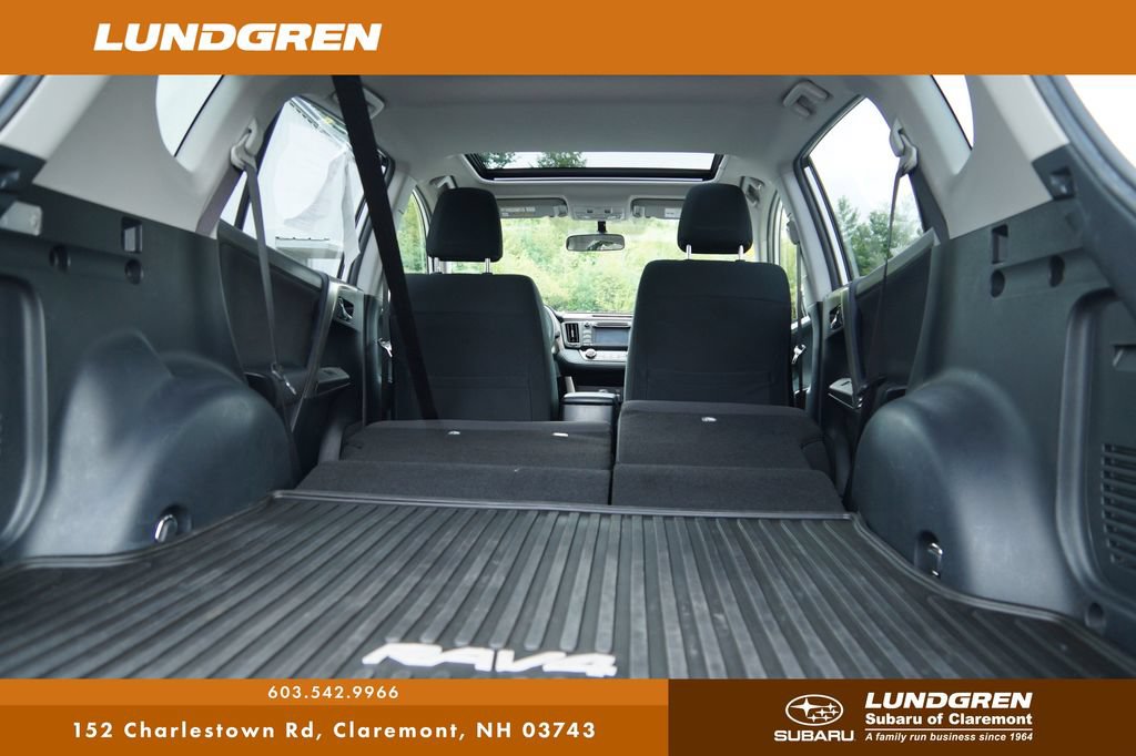 Used 2015 Toyota RAV4 XLE AWD/4WD image 31
