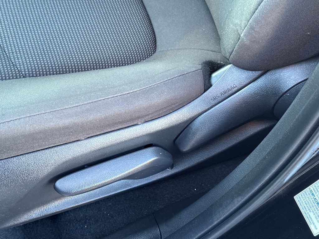 Used 2022 Toyota RAV4 LE image 45