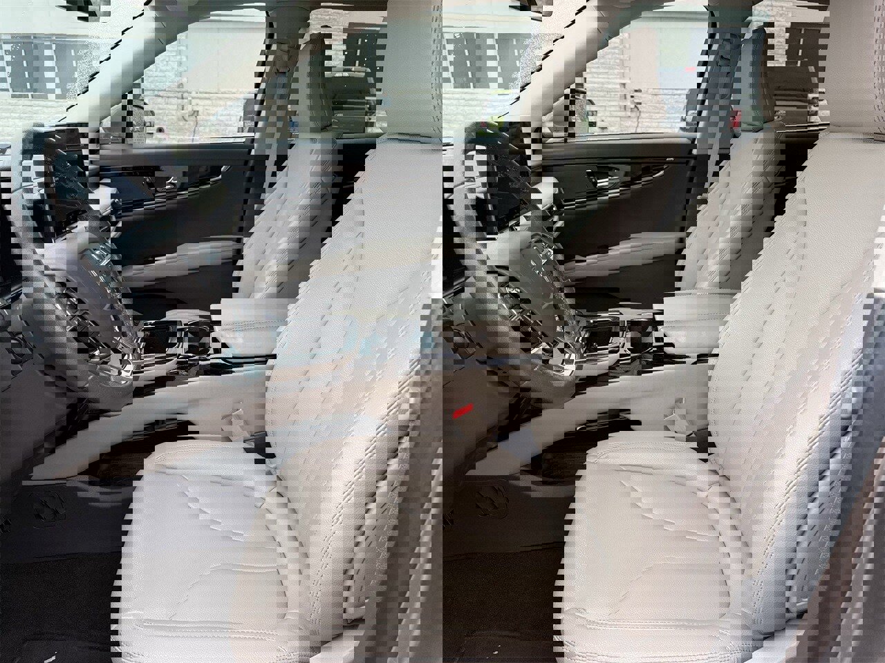 Used 2021 Lincoln Nautilus FWD image 24