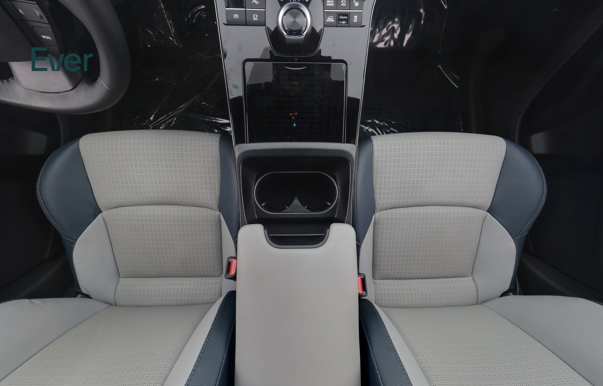 Used 2023 Subaru Solterra AWD image 24