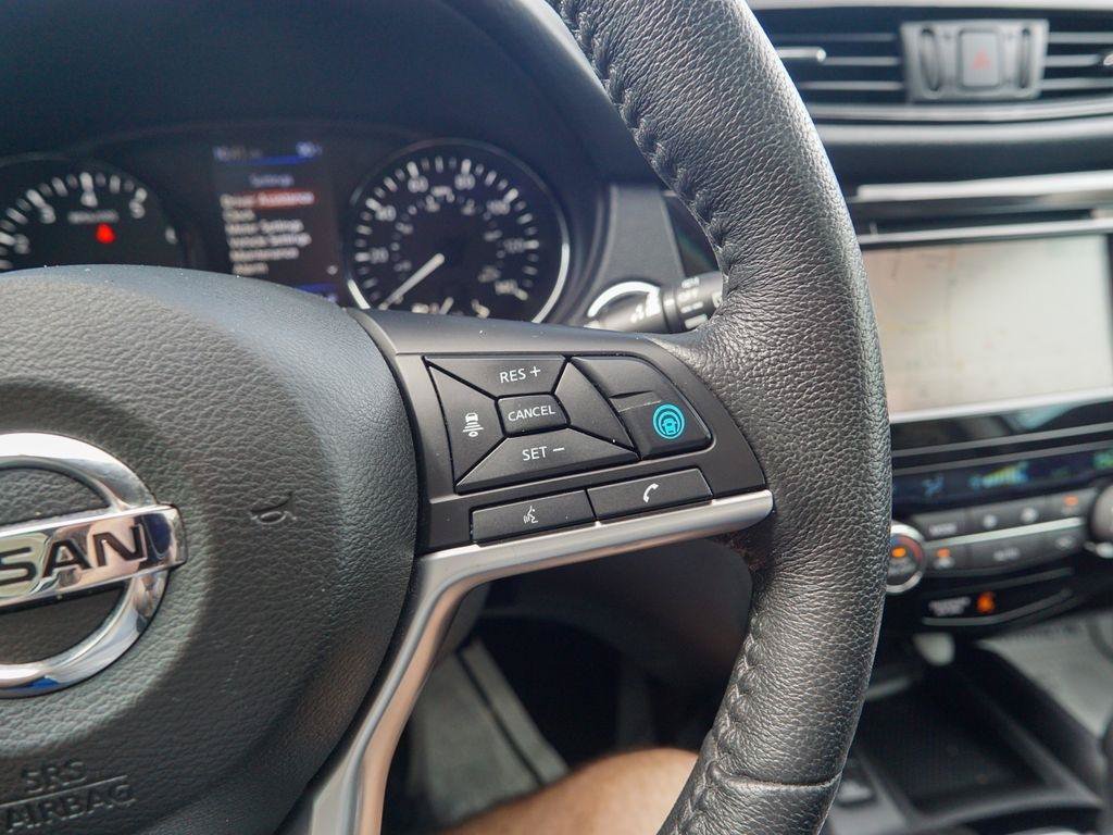Used 2020 Nissan Rogue SL w/ Premium Package FWD image 23