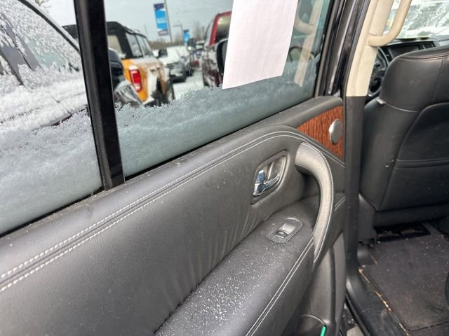 Used 2019 Nissan Armada SL w/ Premium Package image 12