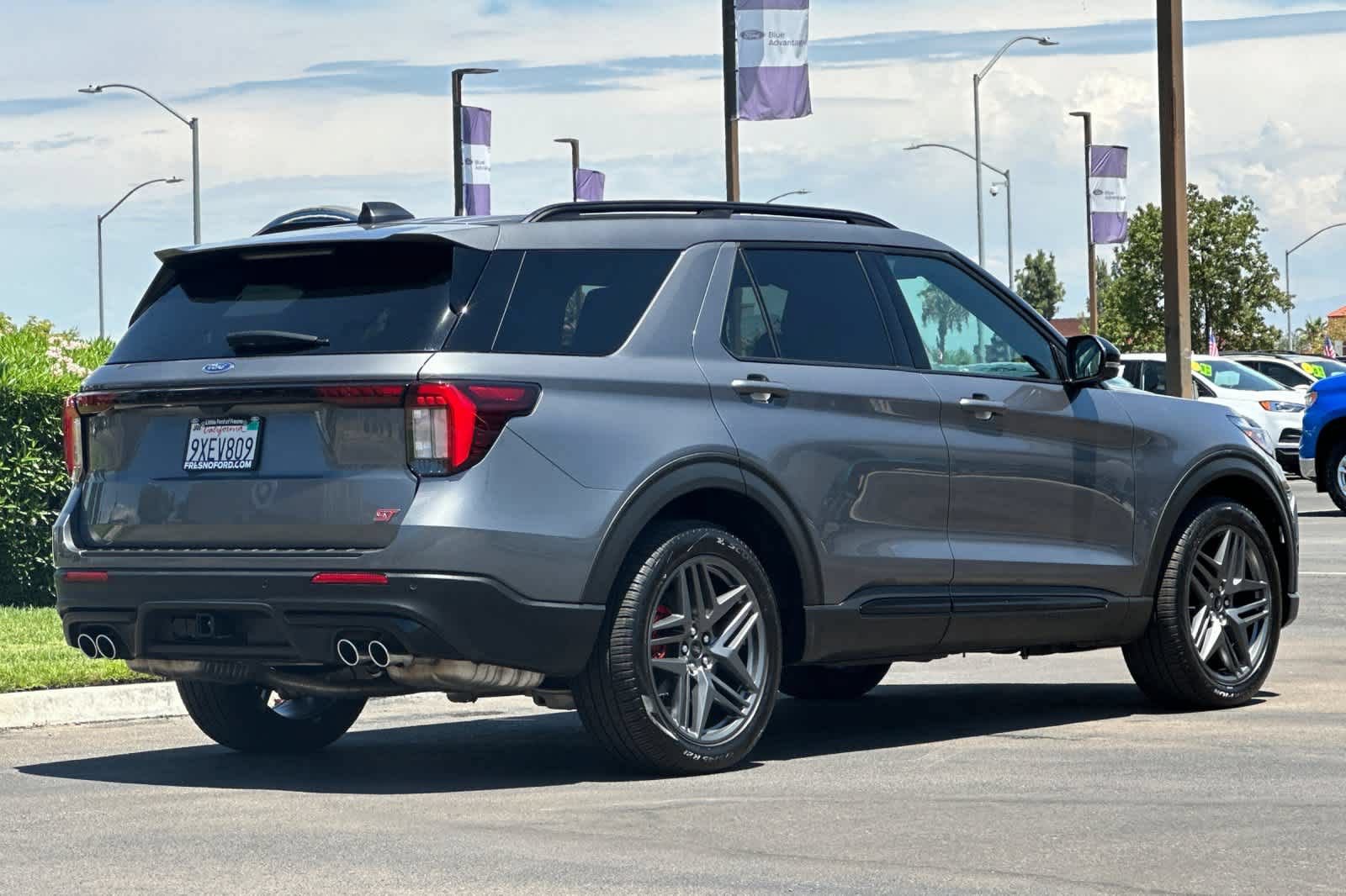 Used 2026 Ford Explorer ST w/ Sun And Sound Package AWD/4WD video 2