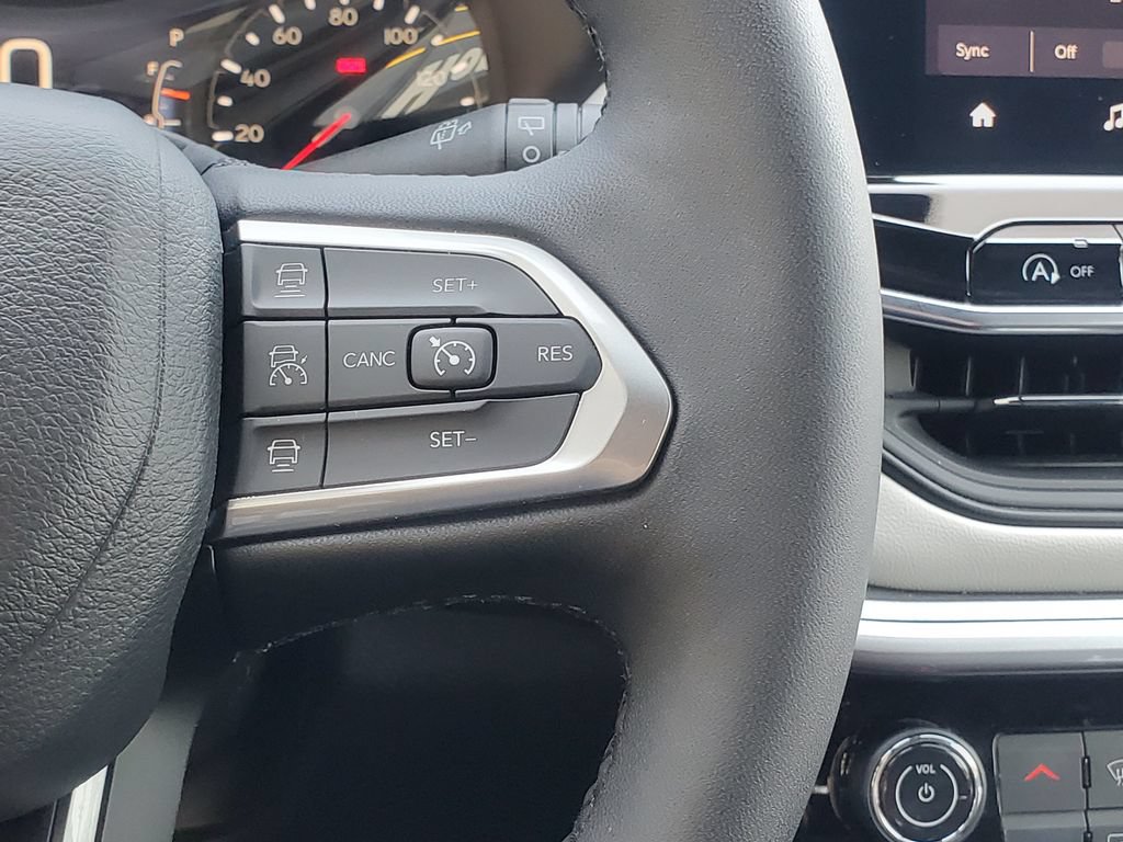 Used 2024 Jeep Compass Limited AWD/4WD image 14