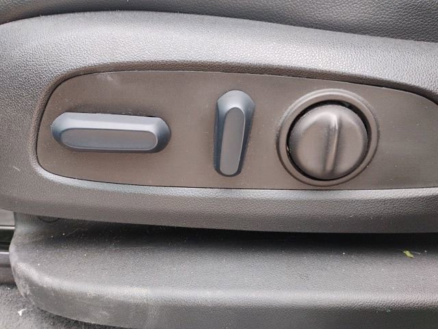 Used 2023 Chevrolet Equinox RS image 7