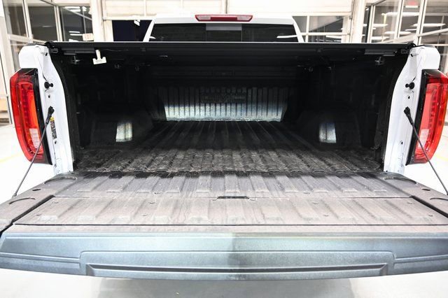 New 2026 GMC Sierra 1500 SLT w/ SLT Premium Plus Package image 8