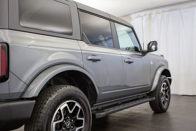 Used 2024 Ford Bronco Outer Banks AWD/4WD image 33
