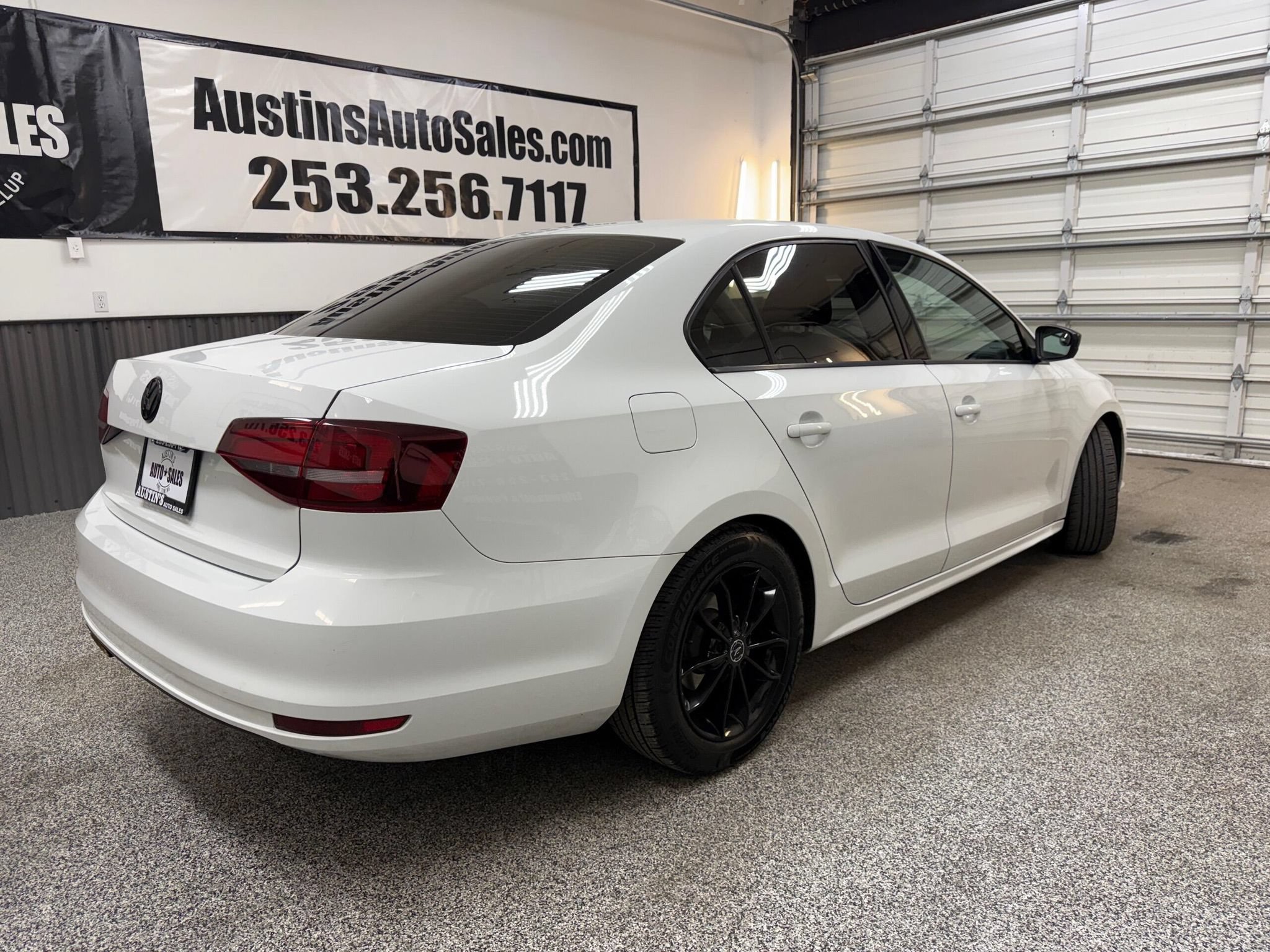 Used 2016 Volkswagen Jetta S FWD image 3
