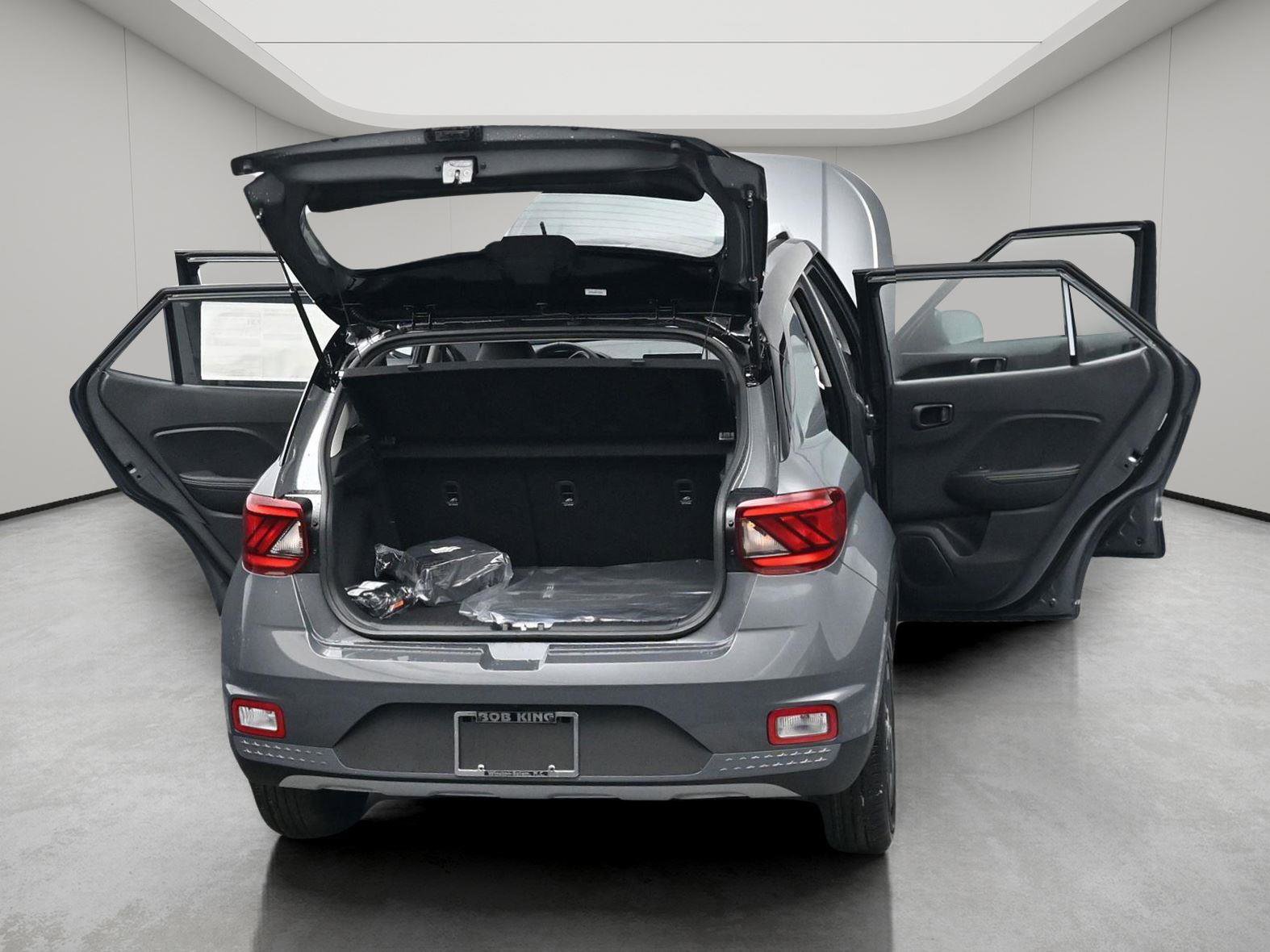 New 2026 Hyundai Venue SEL image 24