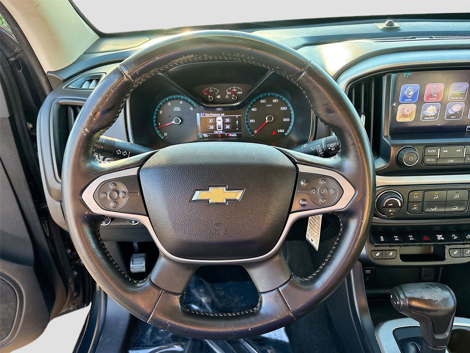 Used 2018 Chevrolet Colorado ZR2 image 11