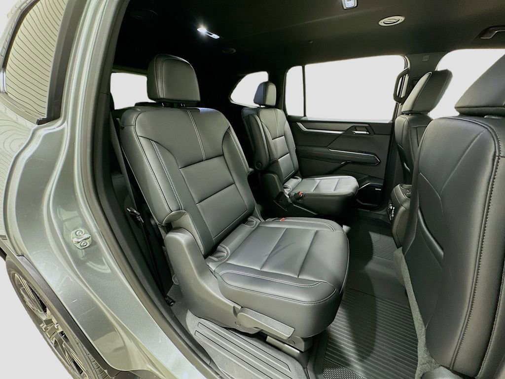 New 2026 GMC Acadia Elevation w/ Black Edition image 29