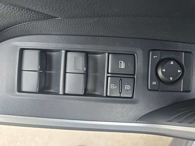 Certified 2025 Toyota RAV4 LE image 27