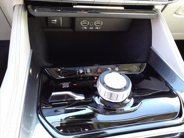 New 2024 Jeep Wagoneer 4WD w/ Premium Group I image 20